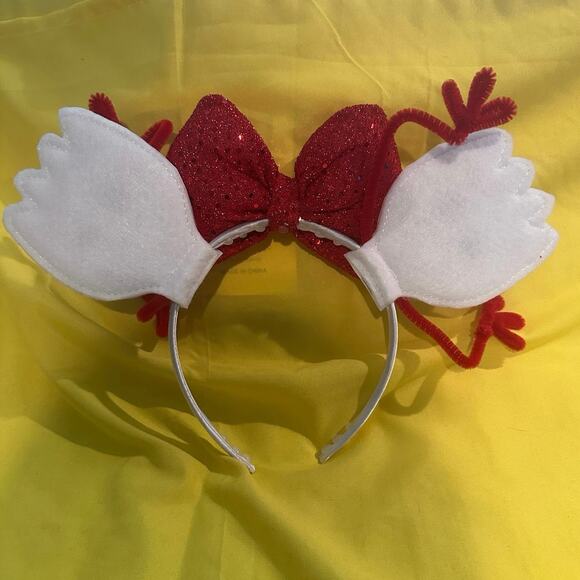 Disney Christmas 2025 Lil Rin Rin Plush Badge Red New